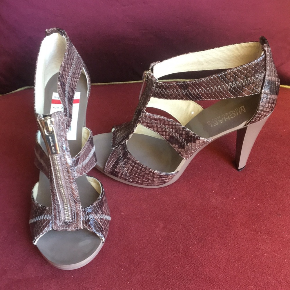 Brand new Michael Kors heels